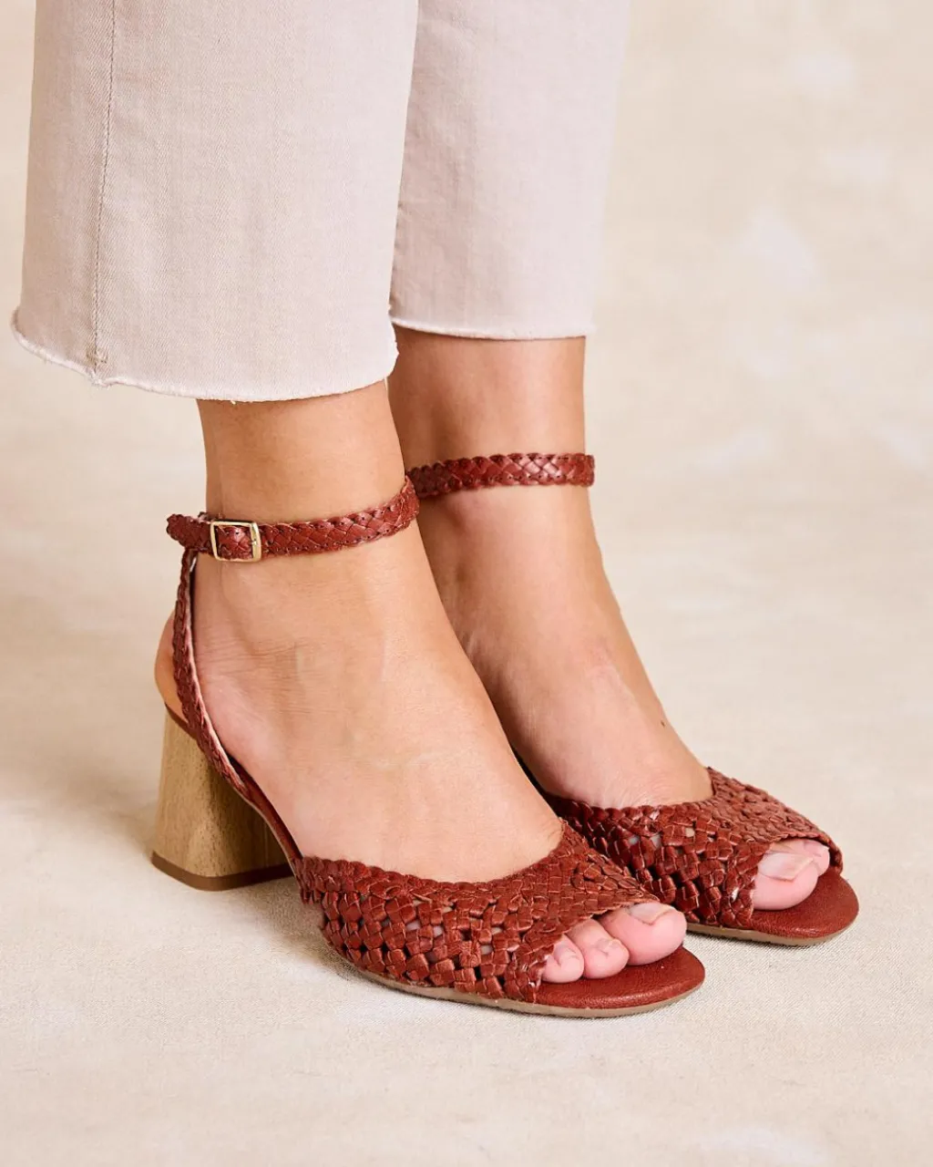 Polin et moi Sandale tressée grillée